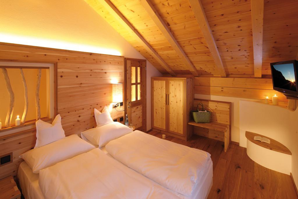 Dolomites Living Hotel Tirler Alpe Di Siusi Camera foto